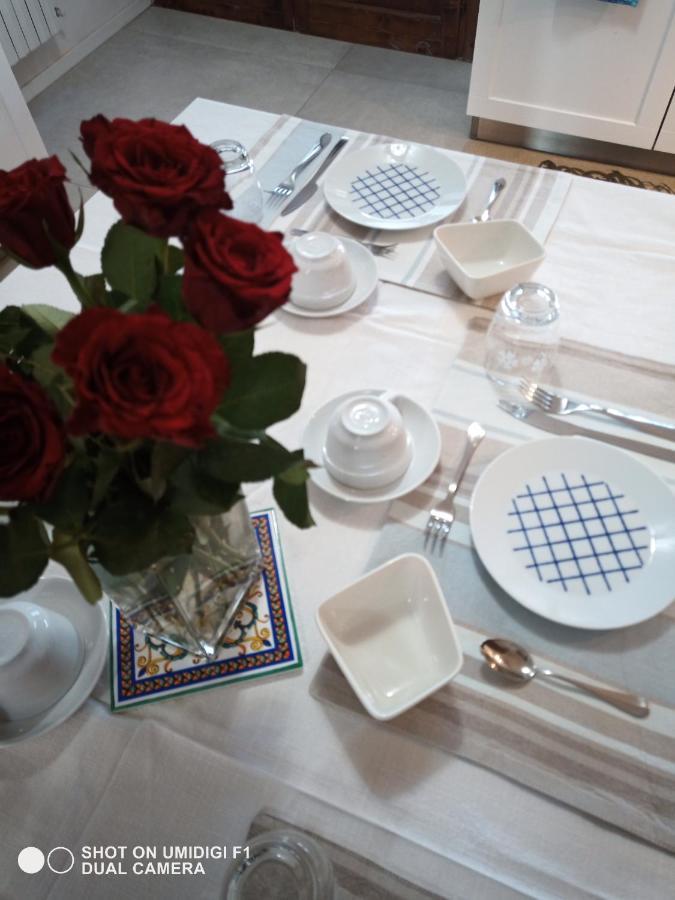 Bed and Breakfast Le Piante Di Casa Samar Castelguelfo Exterior foto