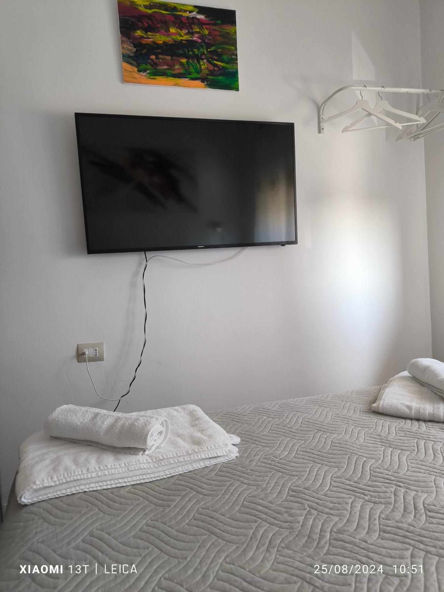 Bed and Breakfast Le Piante Di Casa Samar Castelguelfo Exterior foto
