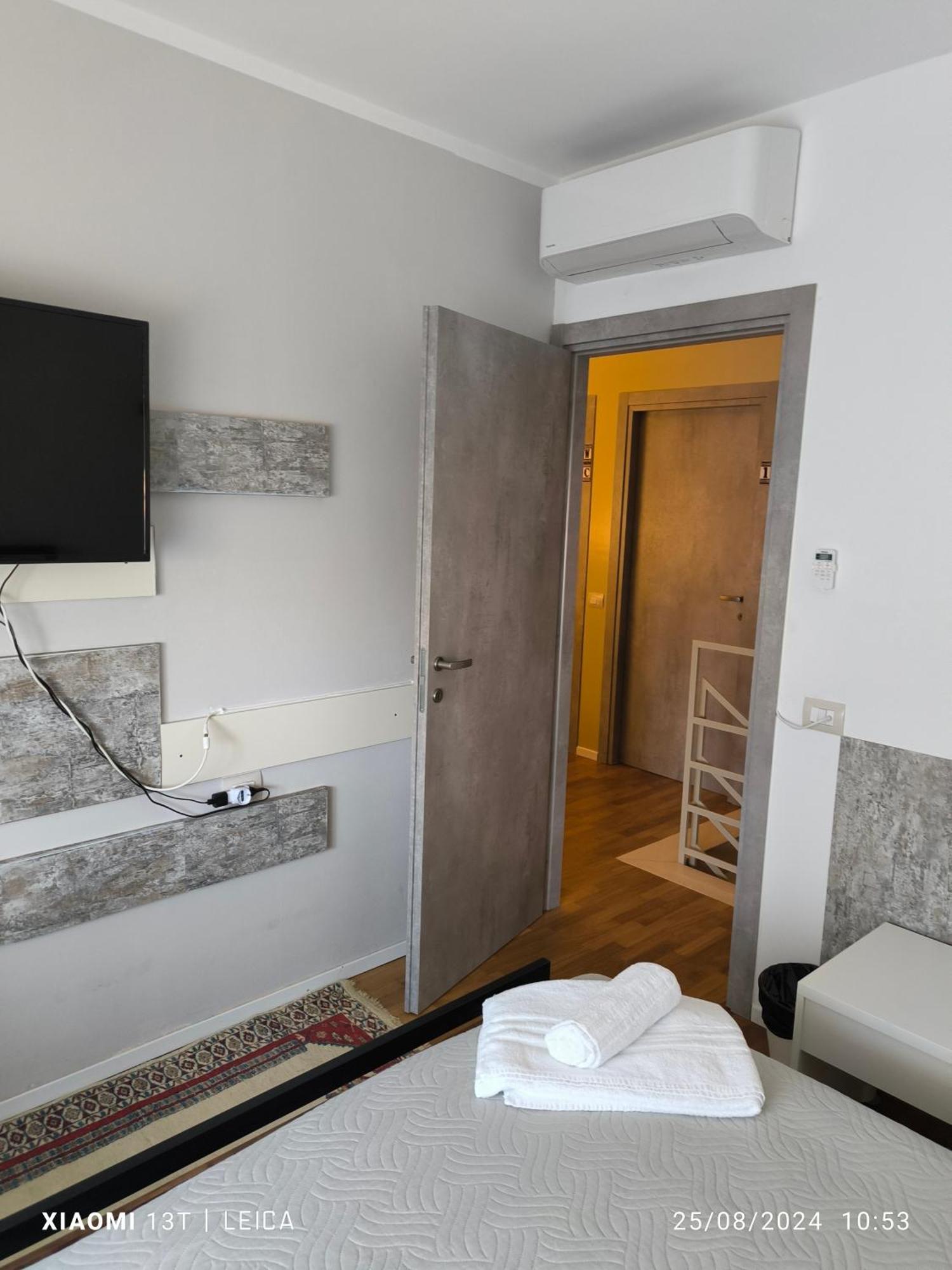 Bed and Breakfast Le Piante Di Casa Samar Castelguelfo Exterior foto